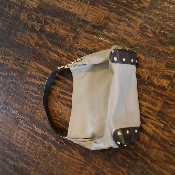 Michael Kors bag - Picture 9 of 10